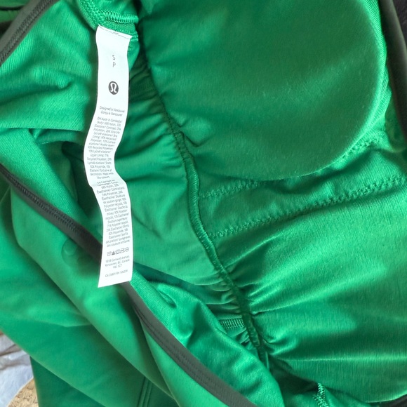 lululemon NWT Scoop Neck Cut Out Tennis Dress in Green - Picture 9 of 11